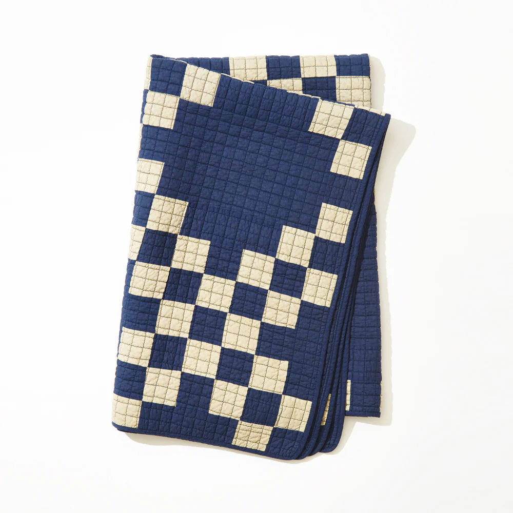 BasShu Patchwork Quilt Blanket - Navy – November 19 Shop BasShu Patchwork Quilt Blanket - Navy – November 19 Shop