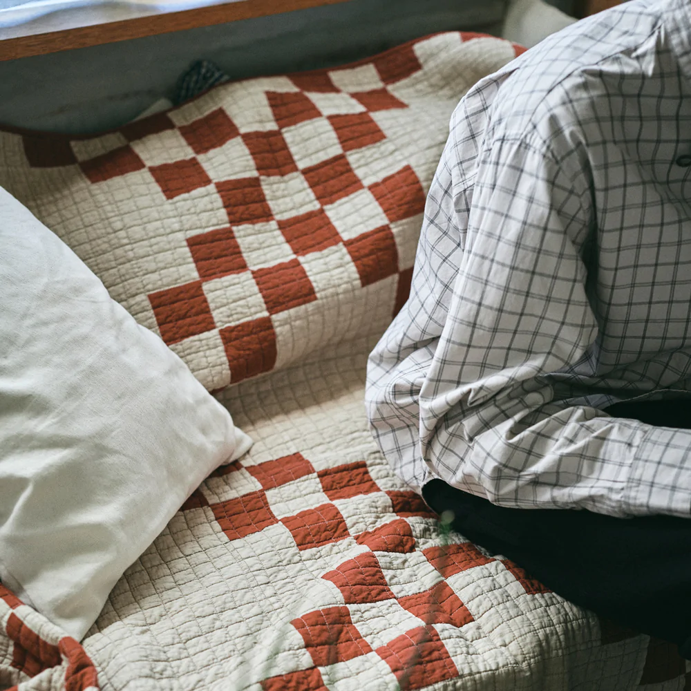 BasShu Patchwork Quilt Blanket - Red – November 19 Shop BasShu Patchwork Quilt Blanket - Red – November 19 Shop